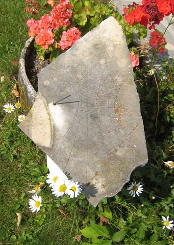 Cadran solaire en pierre