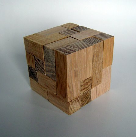 Casse-tête cube en bois