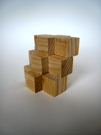 Casse-tête - 8 cubes (l’escalier)